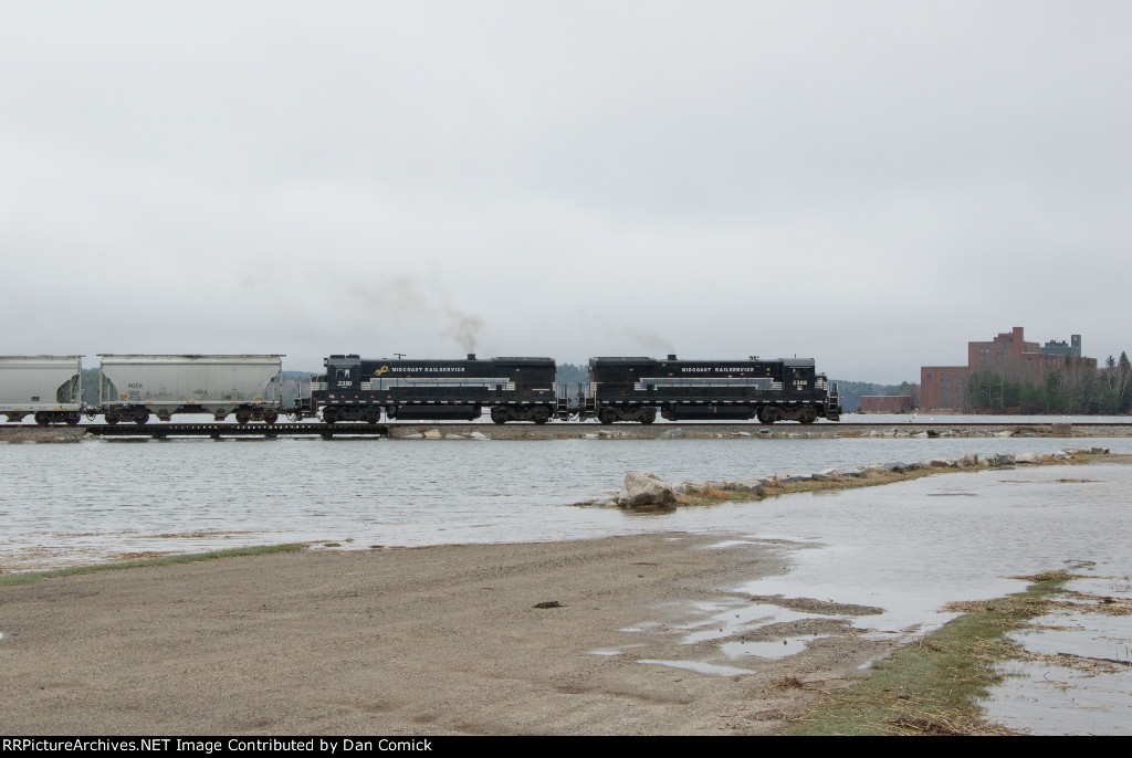 FGLK 2308 Leads RB-2 West in Wiscasset